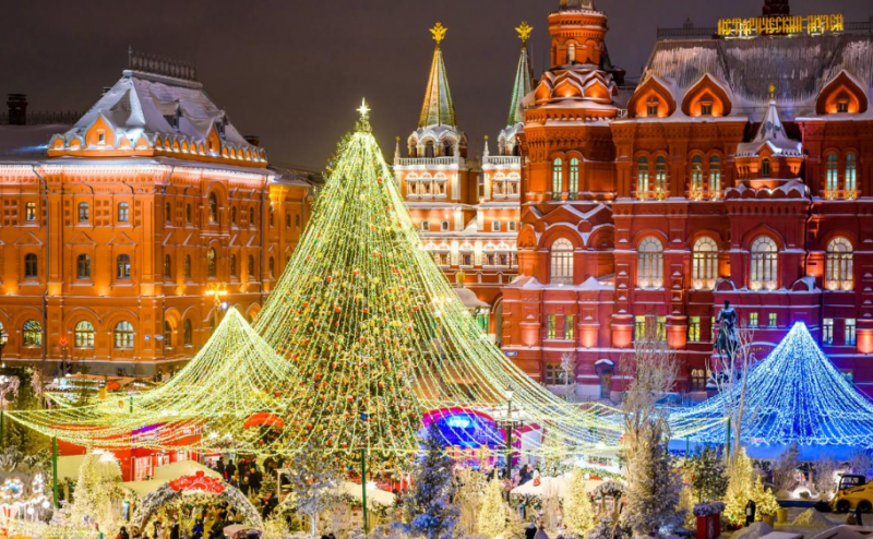 Новогодние и рождественские автобусные туры в Москву из Минска